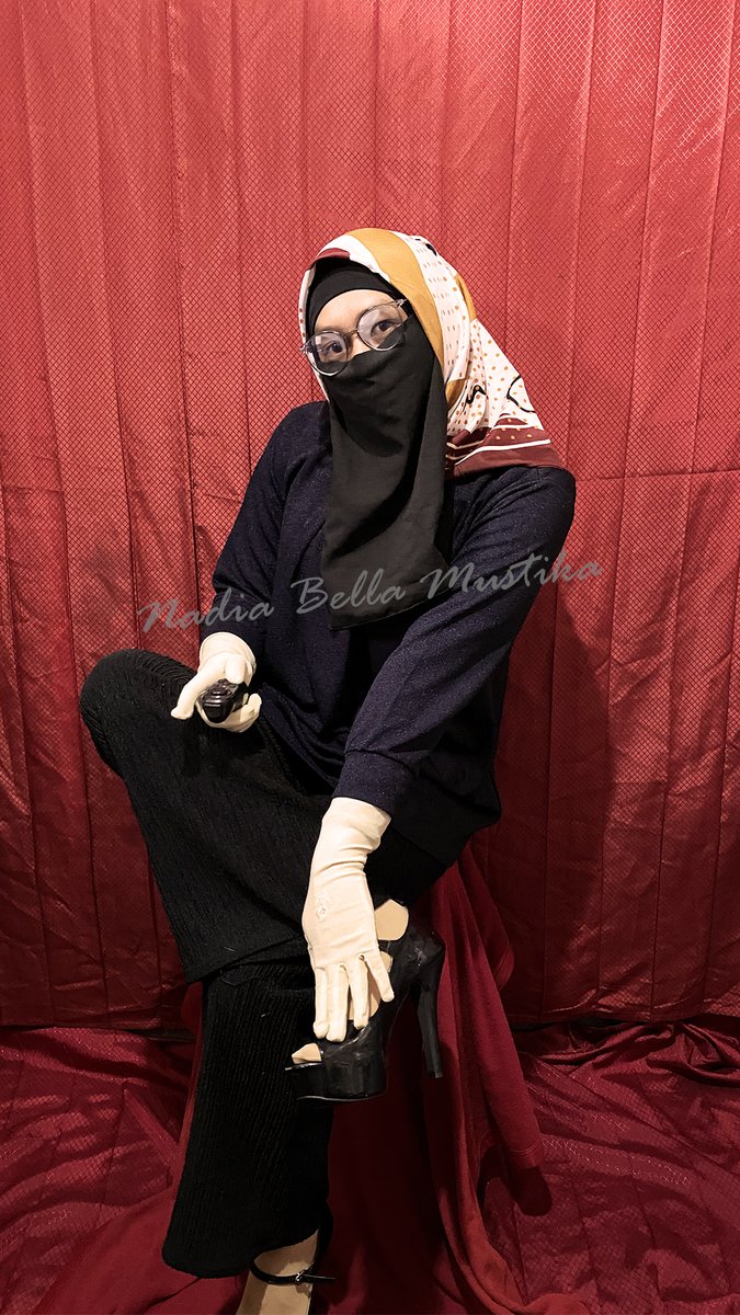 bella_nadia_'s tweet photo. Masih dengan edisi buang draft hehe
Still on the "clearing out drafts" edition, hehe.
🤤🤤🤤

#femboyoutfit #femboypic #femboyhijab #femboyukhty #crossdresserhijab #crossdresser #cderjilbab #cderhijab #cderbeauty #trans #crossdresserasia #cderbandung #cderbdg #crosshijab https://t.co/uD9fL6mfRt