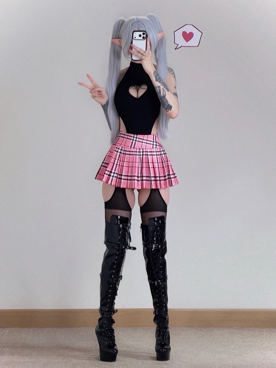 lunara_fawn's tweet photo. Alt Frieren 💗 https://t.co/VtS4dzsqwD