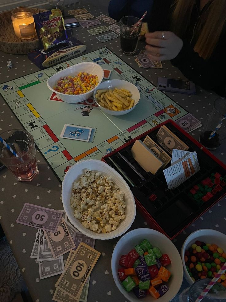 MoonBabe1999's tweet photo. Game night with my baby @HIS44JERSEY https://t.co/QH5YGeCuCP