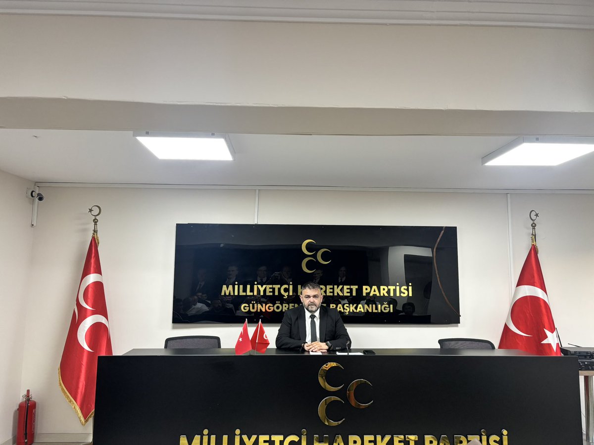 mhpgungorenilce's tweet photo. 📍İlçe Yönetim Kurulu Toplantımız : 30.06.2026

İlçe Başkanımız Kemal UYSAL’ ın Başkanlığında Kongre Sonrası İlk Yönetim Kurulu toplantımızı gerçekleştirerek, yeni dönemde yapılacak çalışmalarla ilgili istişarede bulunduk. Hayırlara vesile olsun.
@_MHPistanbul_ 
@BBvolkanyilmaz 
@rahmancanmhp 
@kemaluysalmhp