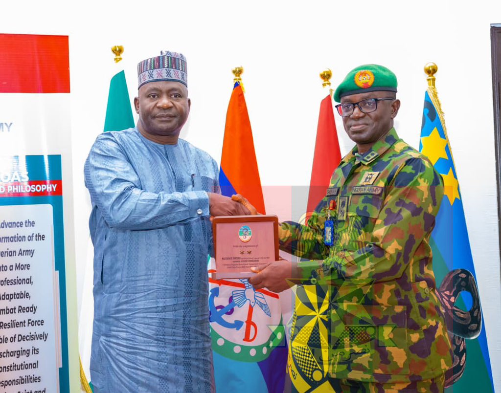 HQNigerianArmy's tweet photo. DEFENCE MINISTER SEEKS STRONGER SECURITY-INDUSTRY PARTNERSHIP TO BOOST NIGERIA'S OIL PRODUCTION

The Honourable Minister of Defence, General Christopher Gwabin Musa, on Monday, 29 June 2026, met with key stakeholders in Nigeria's oil and gas industry at the Headquarters of 6 Division, Nigerian Army, Port Harcourt, Rivers State. The high level engagement focused on charting a new course towards enhancing the nation's oil production capacity, strengthening security around critical national assets, and fostering closer collaboration between security agencies and industry operators to drive economic growth and improve the country's Gross Domestic Product (GDP).

Addressing participants, General Musa underscored the strategic importance of the oil and gas sector to Nigeria's economy, stressing that increased crude oil production remains critical to national development. He noted that achieving the Federal Government's production targets would require sustained synergy among the Armed Forces, other security agencies, regulatory institutions, and industry stakeholders. He therefore called for greater information sharing, mutual trust, and collective commitment to safeguarding oil infrastructure and eliminating all forms of economic sabotage.

Also speaking at the meeting, Rear Admiral Olugbenga Oladipo, Commander, Joint Task Force (South-South) Operation DELTA SAFE (OPDS), reaffirmed that troops under OPDS would continue to operate professionally and in strict compliance with the Rules of Engagement while sustaining aggressive operations against crude oil thieves, pipeline vandals, and other criminal elements threatening the nation's economic assets.

Similarly, the General Officer Commanding 6 Division, Nigerian Army and Land Component Commander, OPDS, Major General Emmanuel Emekah, assured stakeholders of the military's unwavering commitment to providing a secure environment for legitimate oil exploration and production activities. He further urged stakeholders to adhere strictly to the provisions of their Memoranda of Understanding (MoUs) with host communities, noting that doing so would strengthen mutual trust, promote peaceful coexistence, and enhance collaboration among all parties.

The meeting also provided stakeholders in the oil and gas industry with the opportunity to highlight operational challenges affecting production and to seek stronger cooperation with security agencies. They expressed optimism that the renewed partnership would significantly improve operational efficiency, enhance the protection of critical infrastructure, and create an enabling environment for increased investment and sustainable production across the Niger Delta. 

The engagement concluded with a shared resolve to deepen collaboration through regular consultations, intelligence sharing, and coordinated security measures aimed at safeguarding Nigeria's oil and gas assets. Participants expressed confidence that the strengthened partnership between the defence establishment and industry stakeholders would not only enhance national oil production but also contribute significantly to economic stability, increased government revenue, and the overall prosperity of the nation.

 UMAR ADAM
Lieutenant Colonel 
Acting Deputy Director 
6 Division Army Public Relations
30 June 2026