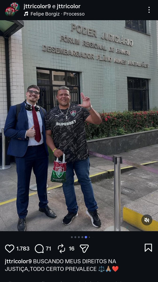 FutebolBoomers's tweet photo. olha ele indo no Fórum com camisa de time cara isso n existe não https://t.co/hLyYxtYXbA