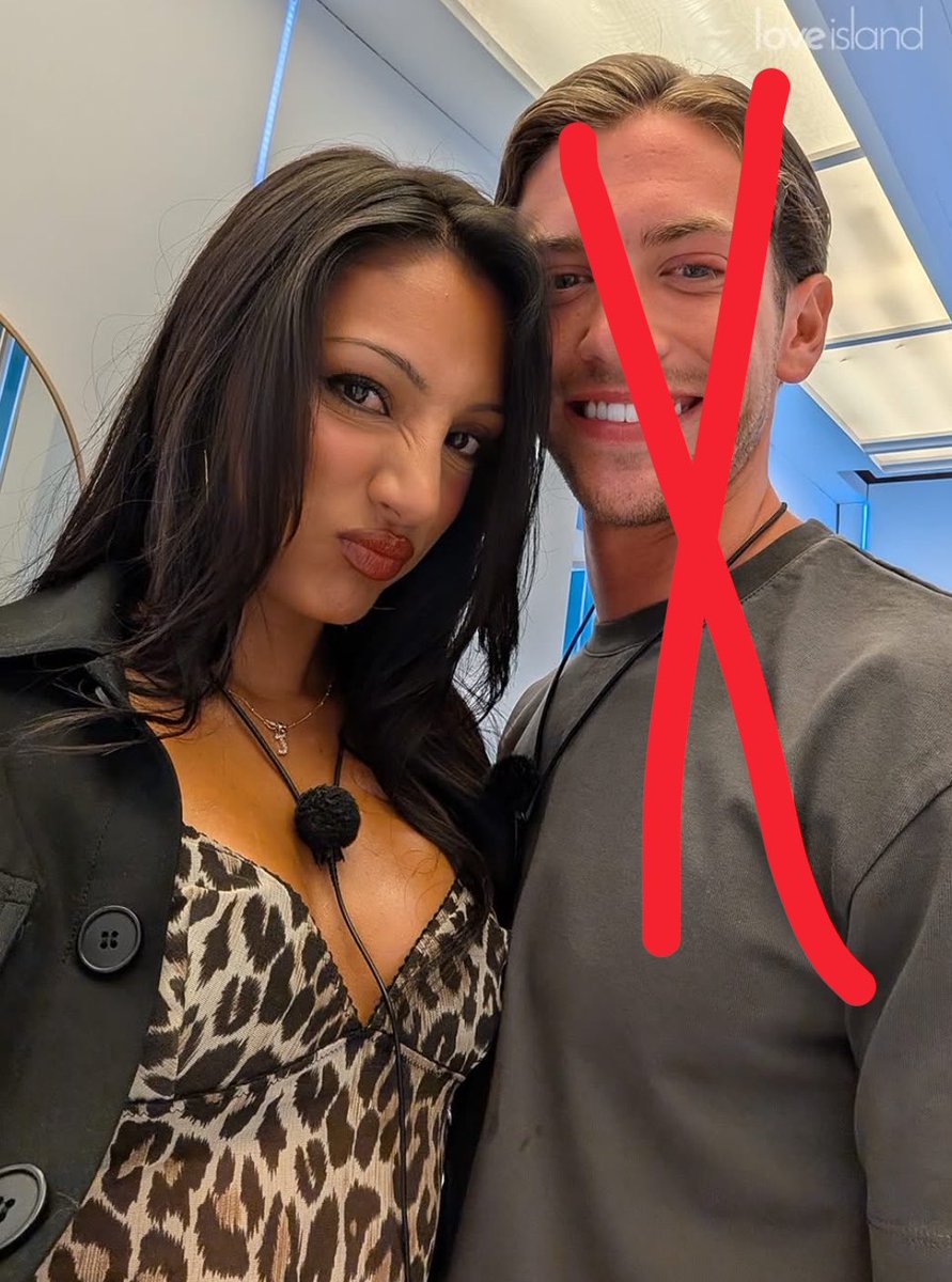 girlypops77's tweet photo. this bitch is the nastiest skank
#loveislanduk #LoveIsland #burnbook https://t.co/4BTr0L6SUO
