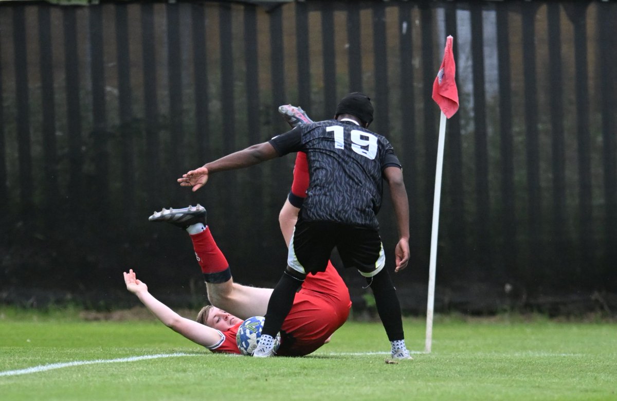 Mr_Mark_Brown's tweet photo. 📷 Football season is back (as if it was ever away!!) and Monday night's pre-season friendly action saw @csstrollers take on @ScoutableUnited at Christie Gillies Park.

Full match gallery here: https://t.co/5k24Ntod1N https://t.co/od47vu1Ite