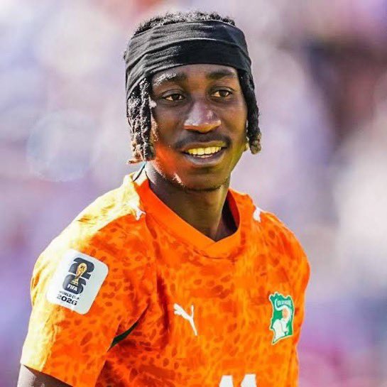 UTDAlex8's tweet photo. 🚨Zlatan Ibrahimović on RB Leipzig valuing Yan Diomande at £150m:

“People will say £150 million is too much. I say it’s their player, their price.”

“But after this World Cup, I think everyone has seen the truth about him. Some things are better left unsaid.” 

“That’s the beauty of the World Cup. In just a few weeks, it can double a player’s value or cut it in half. For some players, it’s a stage to shine. For others, it’s a stage that exposes them.(laughs)”