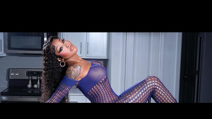 NADIALOVE0i's tweet photo. Chudai 💋 https://t.co/h8TqhLdAgF