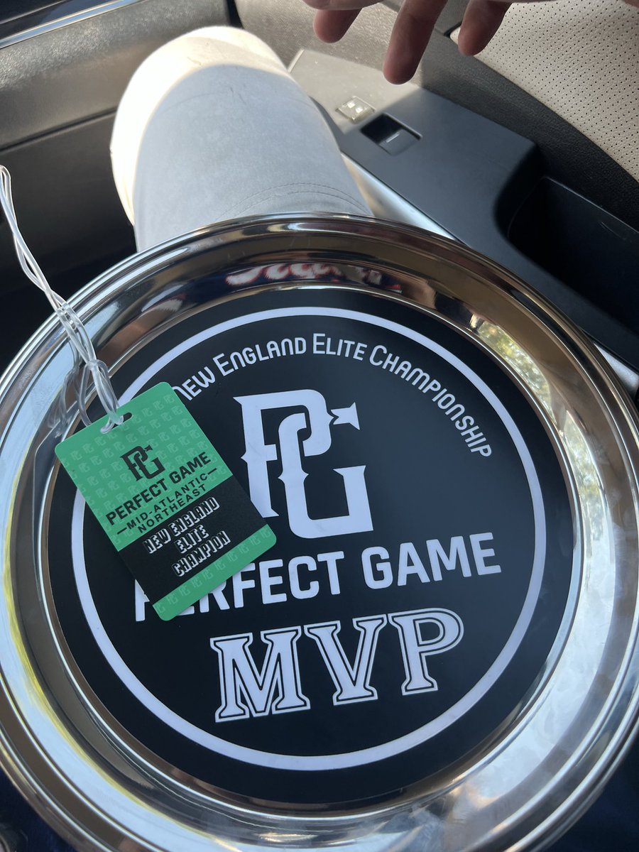 Alexperrotta17's tweet photo. Tournament MVP And 18u perfect game champions
https://t.co/PCepyOLdNX https://t.co/YgVoLoDXlW
