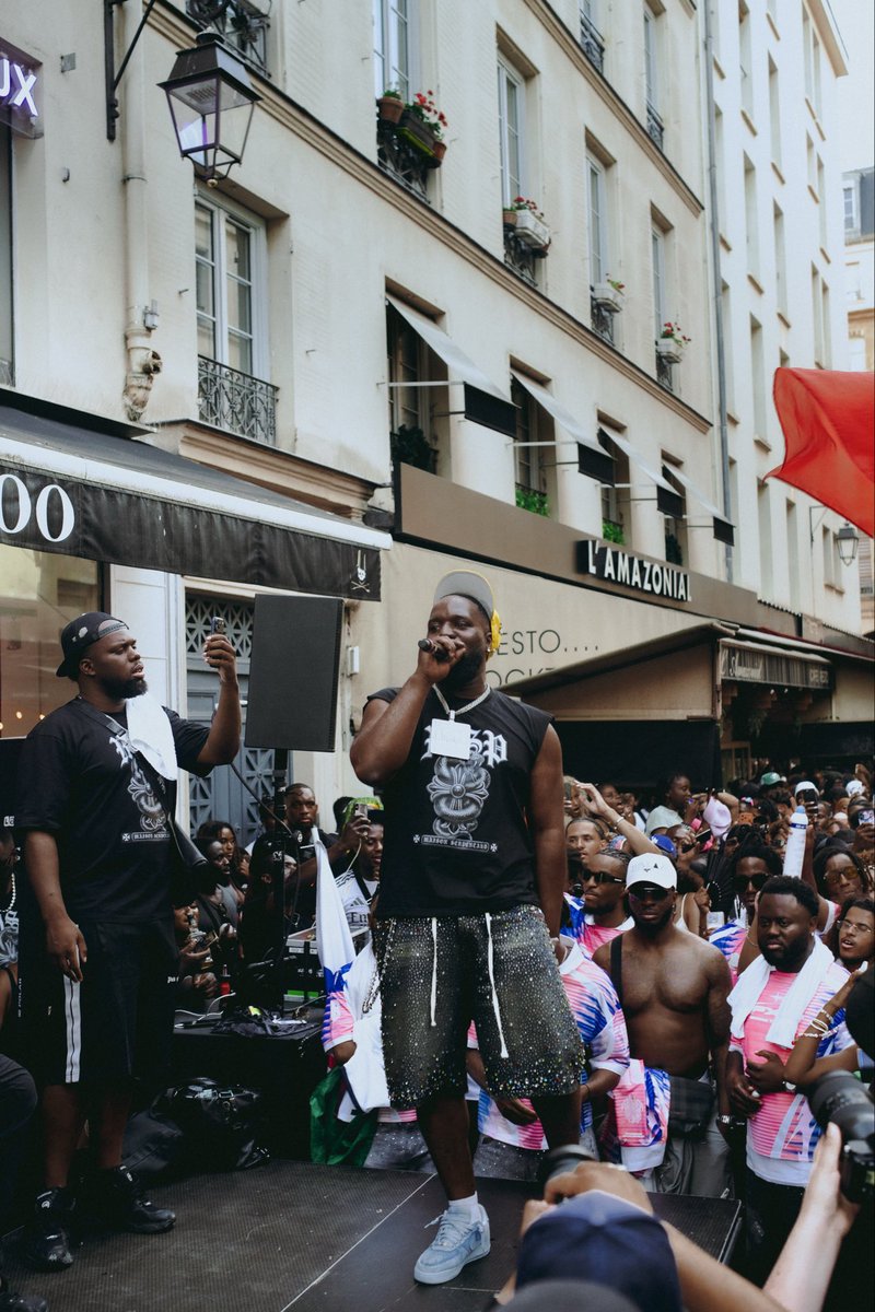 chris_sde's tweet photo. #FDLM @VegedreamGagnoa à travers mon objectif https://t.co/spRwxXPvOu