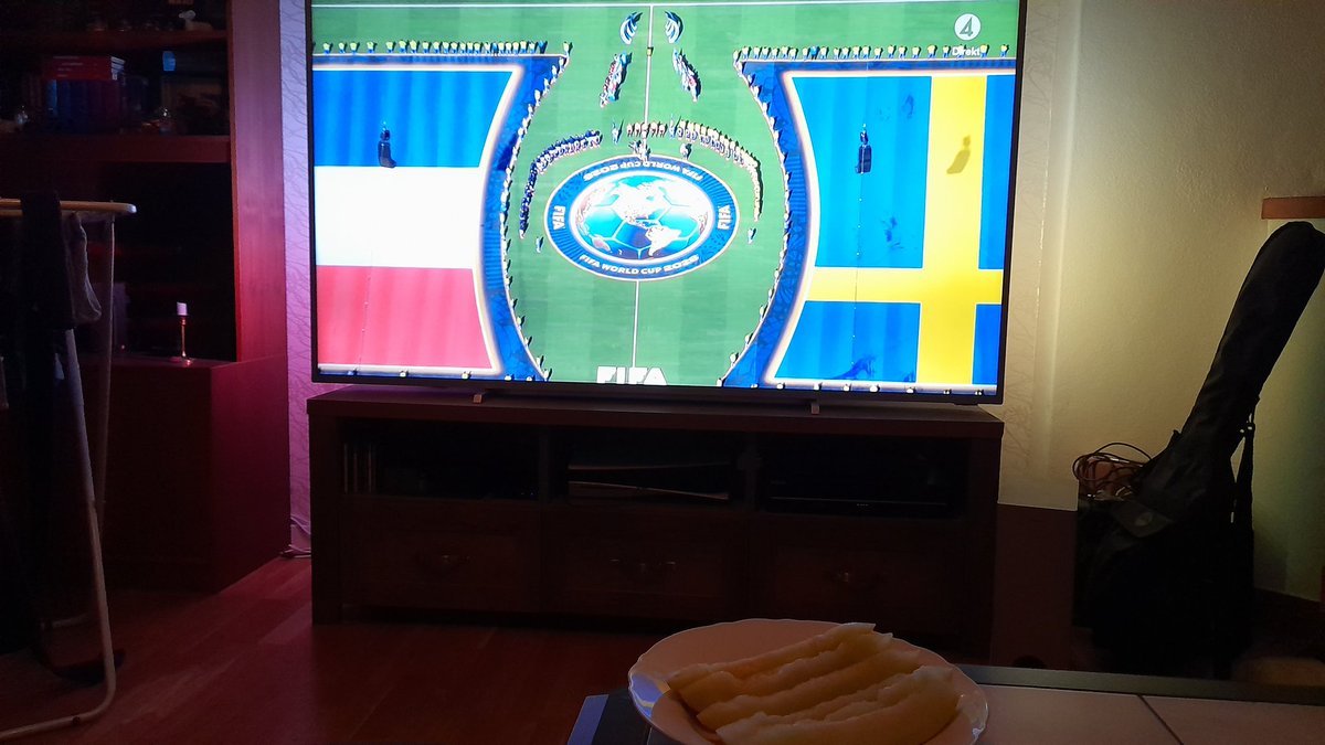 SwedishGamester's tweet photo. Here we go! #HejaSverige! Let's Go #Sweden!
#SwedenVsFrance 🇸🇪vs🇨🇵
#FIFAWorldCup2026 https://t.co/OL9aXXgMl4
