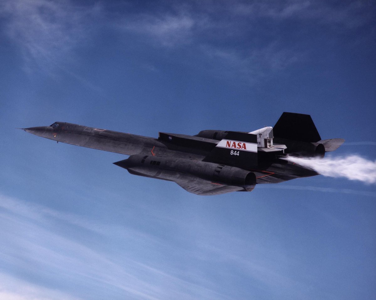 NASAhistory's tweet photo. Curious how the 1973 ban on all civilian supersonic flights over land came to be? Get the story: https://t.co/gFp2RQuJFE https://t.co/x0jpDiAfWL