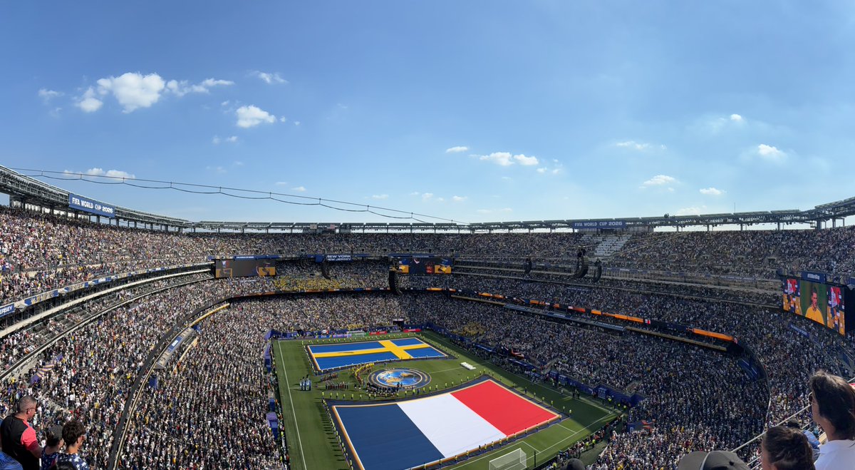 JPW_NBCSports's tweet photo. What a view! #France v #Sweden here in New York/New Jersey. #WorldCup https://t.co/SjHgTDdQQE