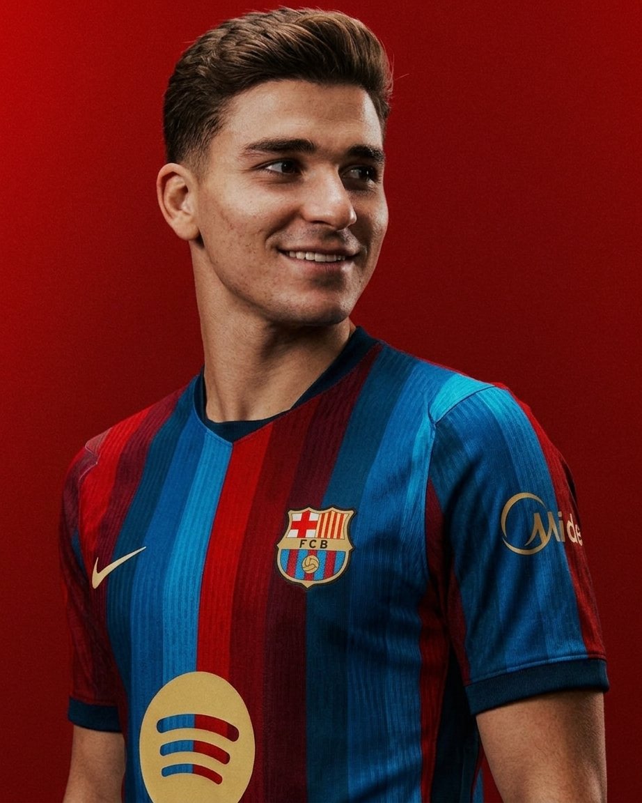 SyedsOfficial's tweet photo. Just imagining julian Alvarez in this😭🫀 https://t.co/JUKTxtTLZh