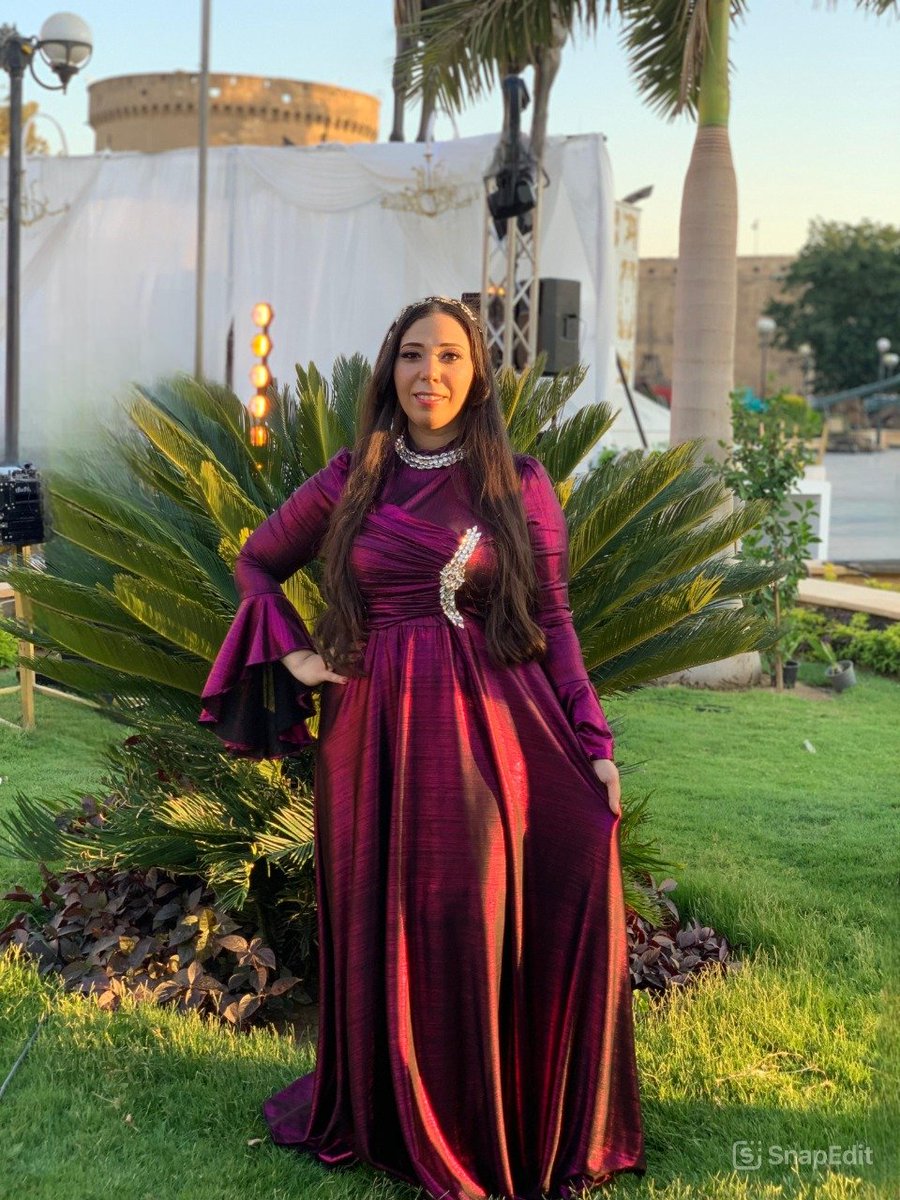 Jihanfathi's tweet photo. My sister's wedding look 🥰❤️

A strawberry girl 🍓 https://t.co/tT0TIoyo0x