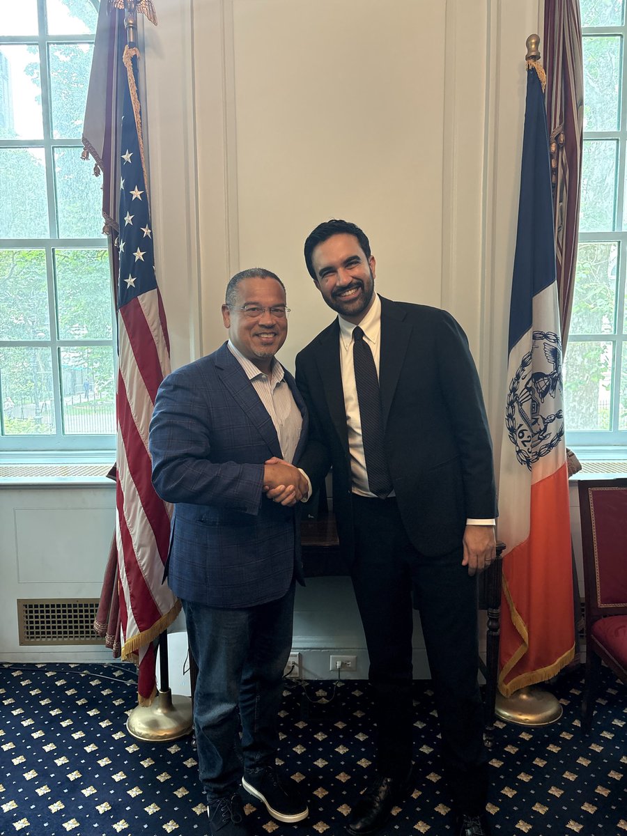 keithellison's tweet photo. From Minnesota to NYC, from hotdish to halal carts, we're fighting so people can afford to put food on the table, keep a roof over their heads, and build a good life. https://t.co/Qze6VAmRRS