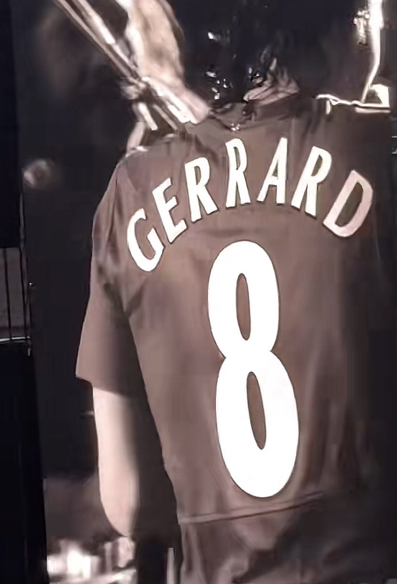 gorebugs's tweet photo. the misspelled sports jersey twins 😭😭 https://t.co/IHCluiOfQL