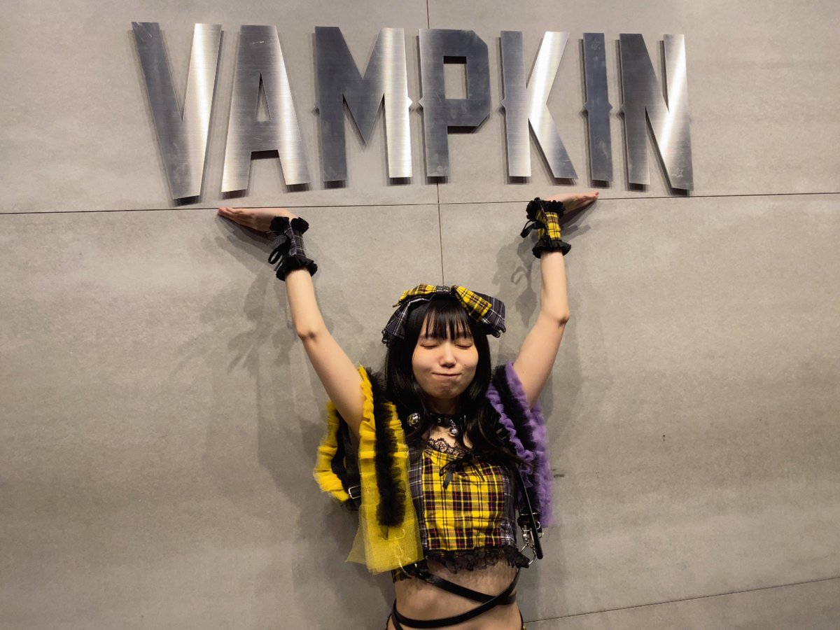 あきにゃん♪ページ 6/27『Girls Face in VAMPKIN』@ 浅草VAMPKIN 台風ᵃⁿᵈ急遽出演ᵃⁿᵈ