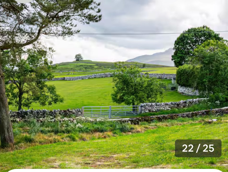 rattycastle's tweet photo. #Stayonafarm near #Keswick #Amazingviews #lakedistrict #Couples or #Families #walkingholidays @Airbnb https://t.co/U82DXffwbd