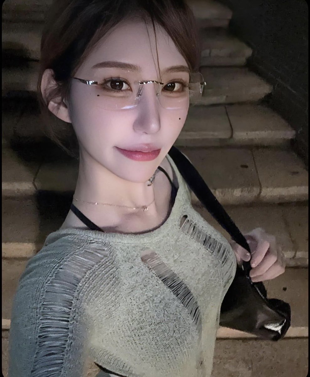 Qx0Wc's tweet photo. 天气转凉了
感觉可以见面了

#米兰 https://t.co/k035aH2QT3