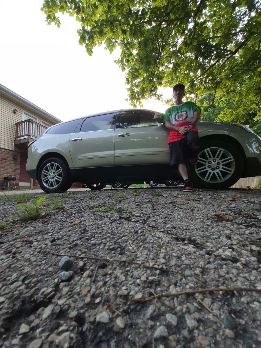 CraigS667's tweet photo. Just playing around with camera angles. And I was going to start cleaning more on the Traverse I got over the weekend.. but it was just too hot out. 🥵 So I had to go in the a.c. and give my newest pet a nice little high 5. 👋 😆  It ignored my motivational speech though 😞 lol https://t.co/NufrjiBeuJ