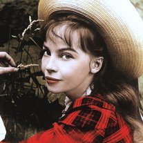 DrBuzz_Forensic's tweet photo. Actress Leslie Caron was #BornOnThisDay, July 1, 1931. International film star, films; An American in Paris (1951), The Man with a Cloak ('51), Glory Alley ('52), Lili ('53), Daddy Long Legs ('55), Gigi ('58), The L-Shaped Room ('62), &amp; Father Goose ('64). 95 years YOUNG #BOTD https://t.co/gM23pWpx0C