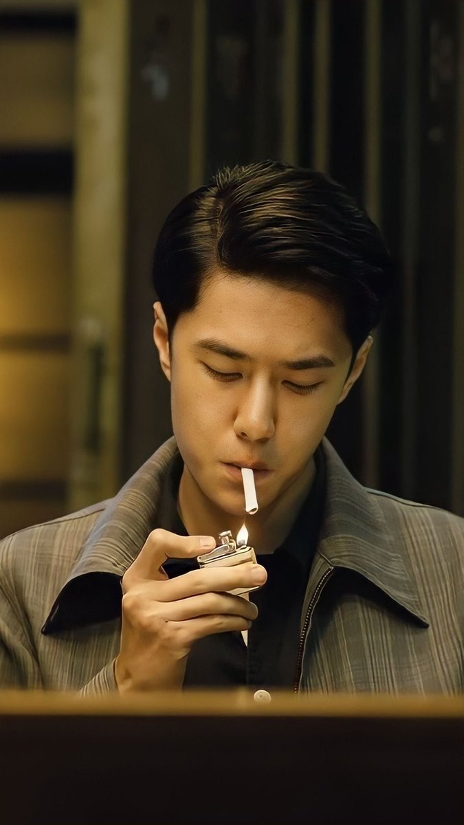 Yibo_crave's tweet photo. In Historical                             In Modern 

#WangYibo https://t.co/65z4e8C3Uk