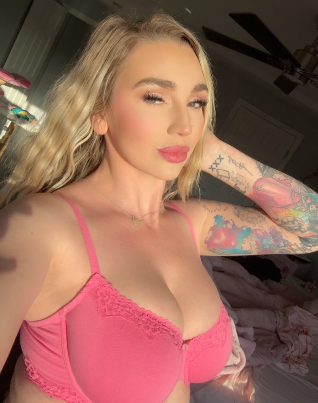 Happy Titty Tuesday! Come cum with me 🤭😏 https://t.co/dap0axyRYh https://t.co/kcGj4MwK0z