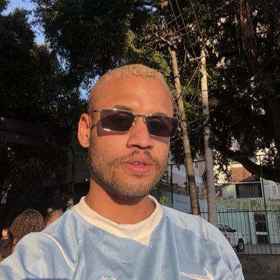 icelsok's tweet photo. #NovaFotoDePerfil https://t.co/Gqoy6q4VoP