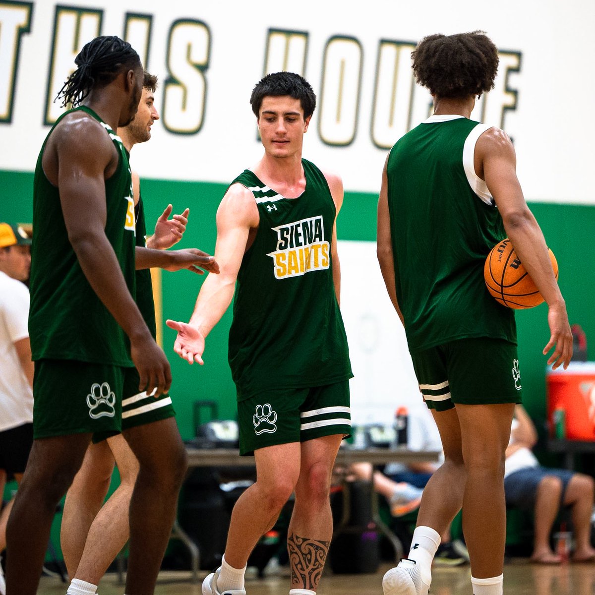 SienaMBB tweet picture