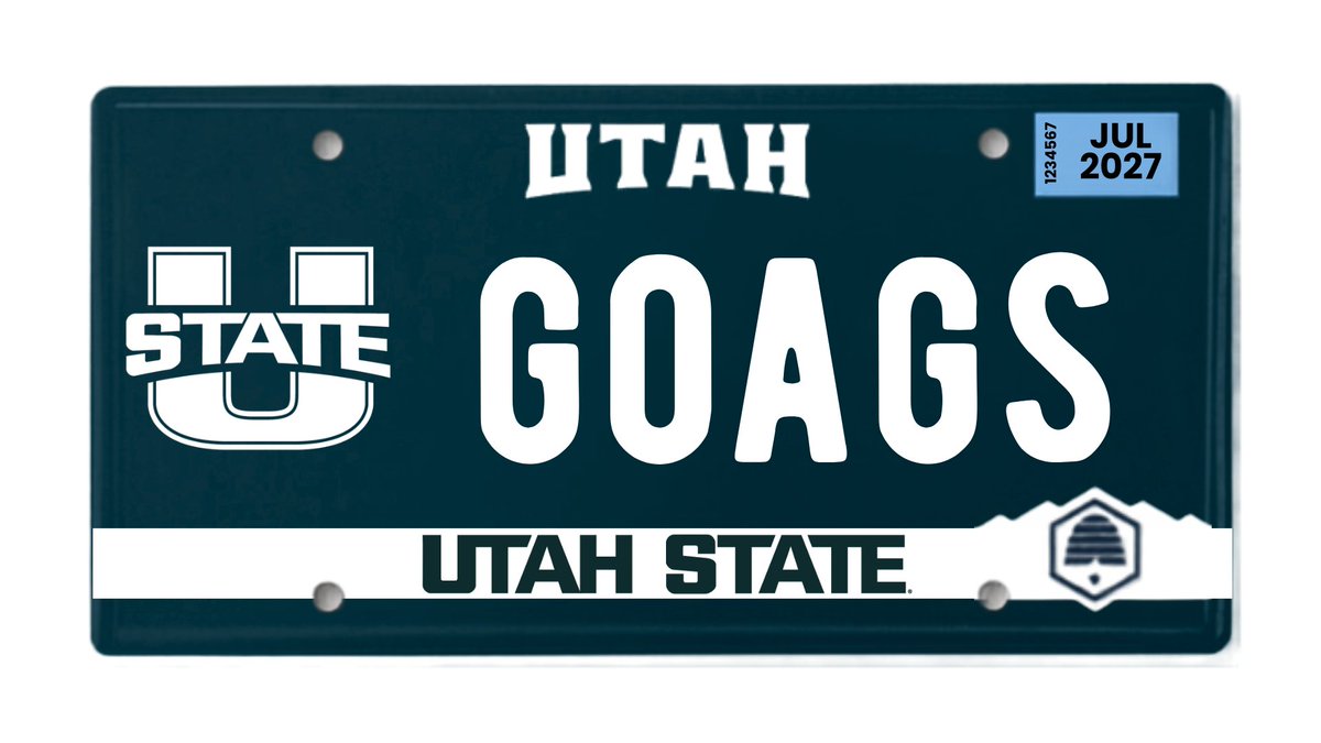 AggieUniTracker's tweet photo. Would you want to see a redesign Aggie plate? 
Block A or U-State? https://t.co/JPICL7ZyEX