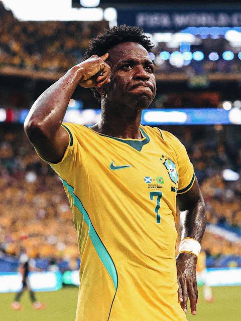 itolindoo's tweet photo. Eu não tenho medo da França de Mbappé, eu torço para o Brasil do Vini Jr. https://t.co/sKGe1w22qf