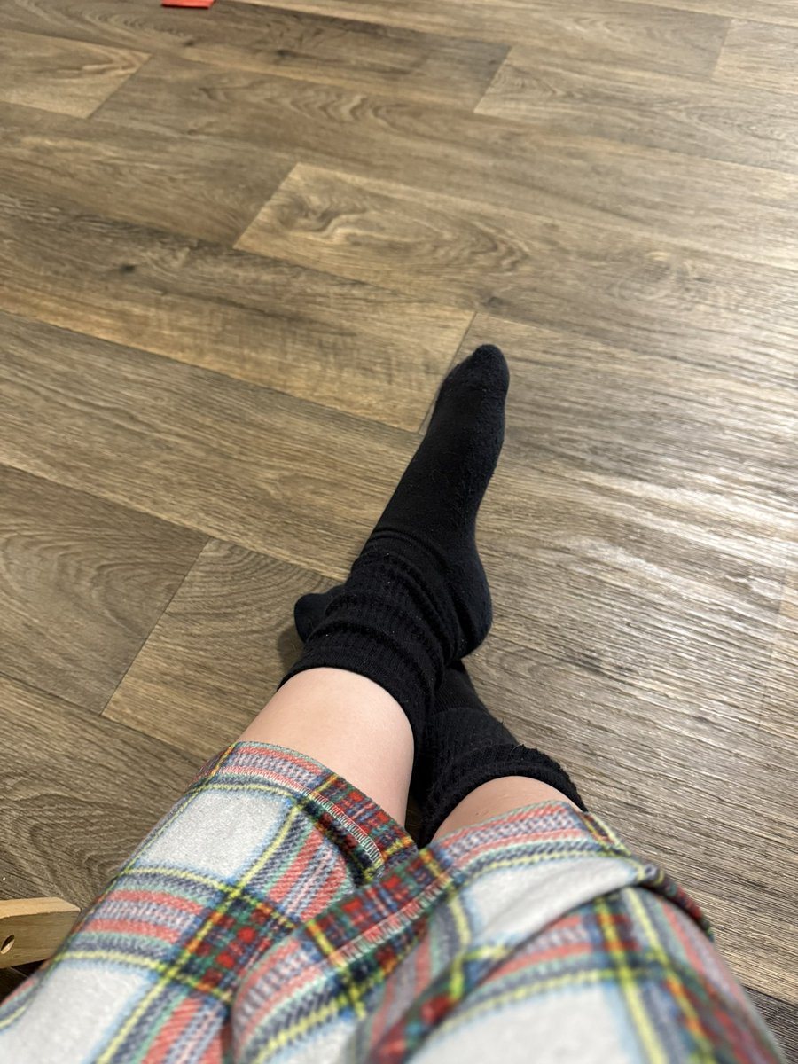 carly tweet media