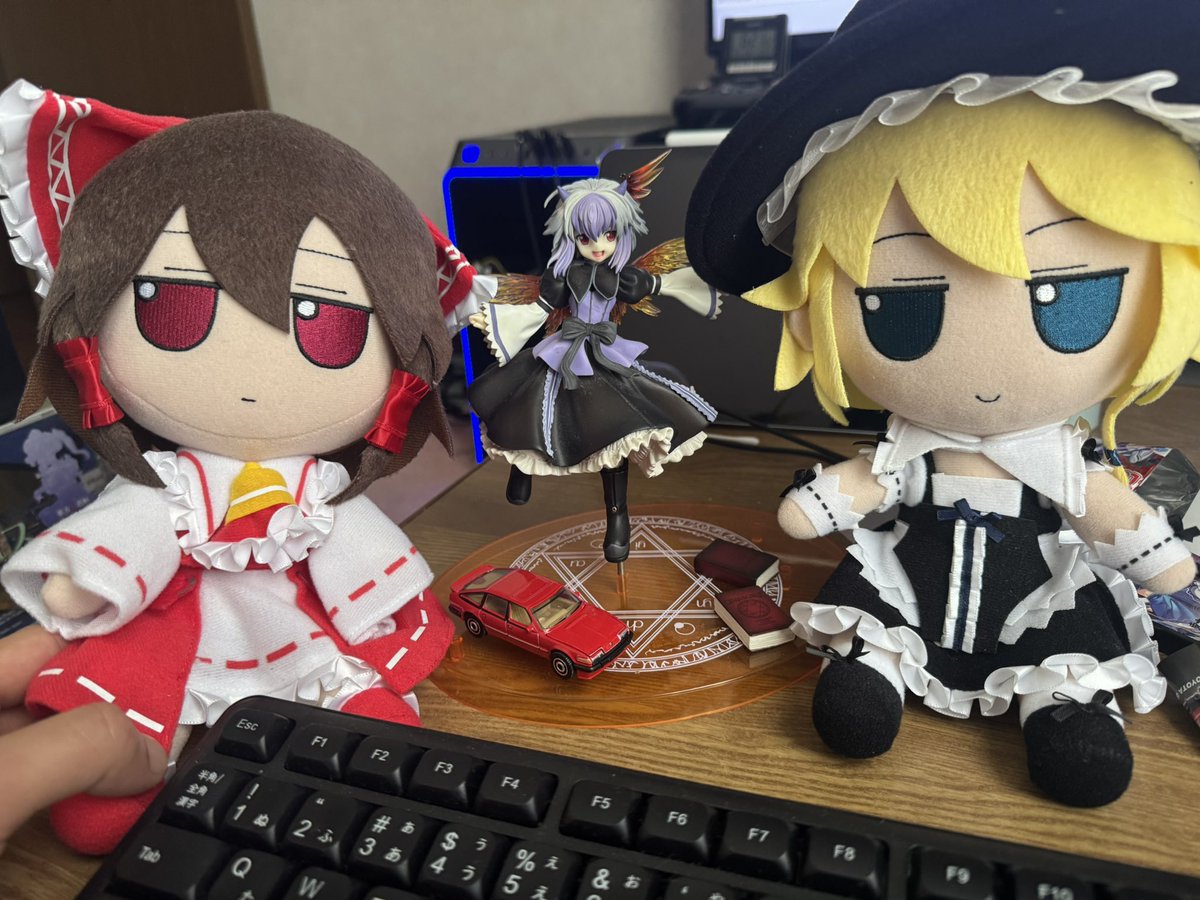 rabiris_gr86's tweet photo. #ふっもーにんぐ 
ふも香霖堂霊夢「今日から7月ね。」
ふも香霖堂魔理沙「おはようさんだぜ！」
朱鷺子「おはよ～」
主「おはようございます！(*^^*)」 https://t.co/5Vua1TUPgB