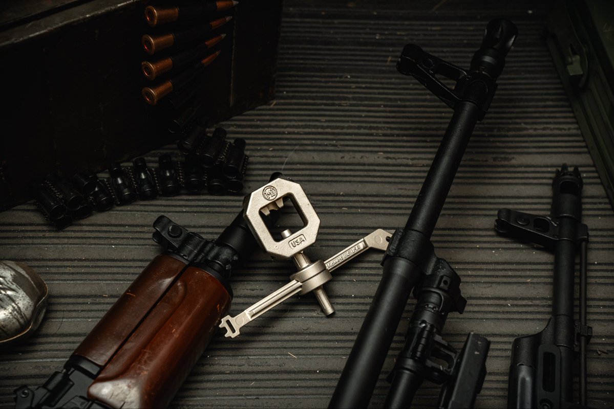 MidwestIndinc's tweet photo. If you are an AK shooter and want the best, most versatile tool on the market you need the Midwest Industries AK Multi Tool. https://t.co/UtoyVNqn96
