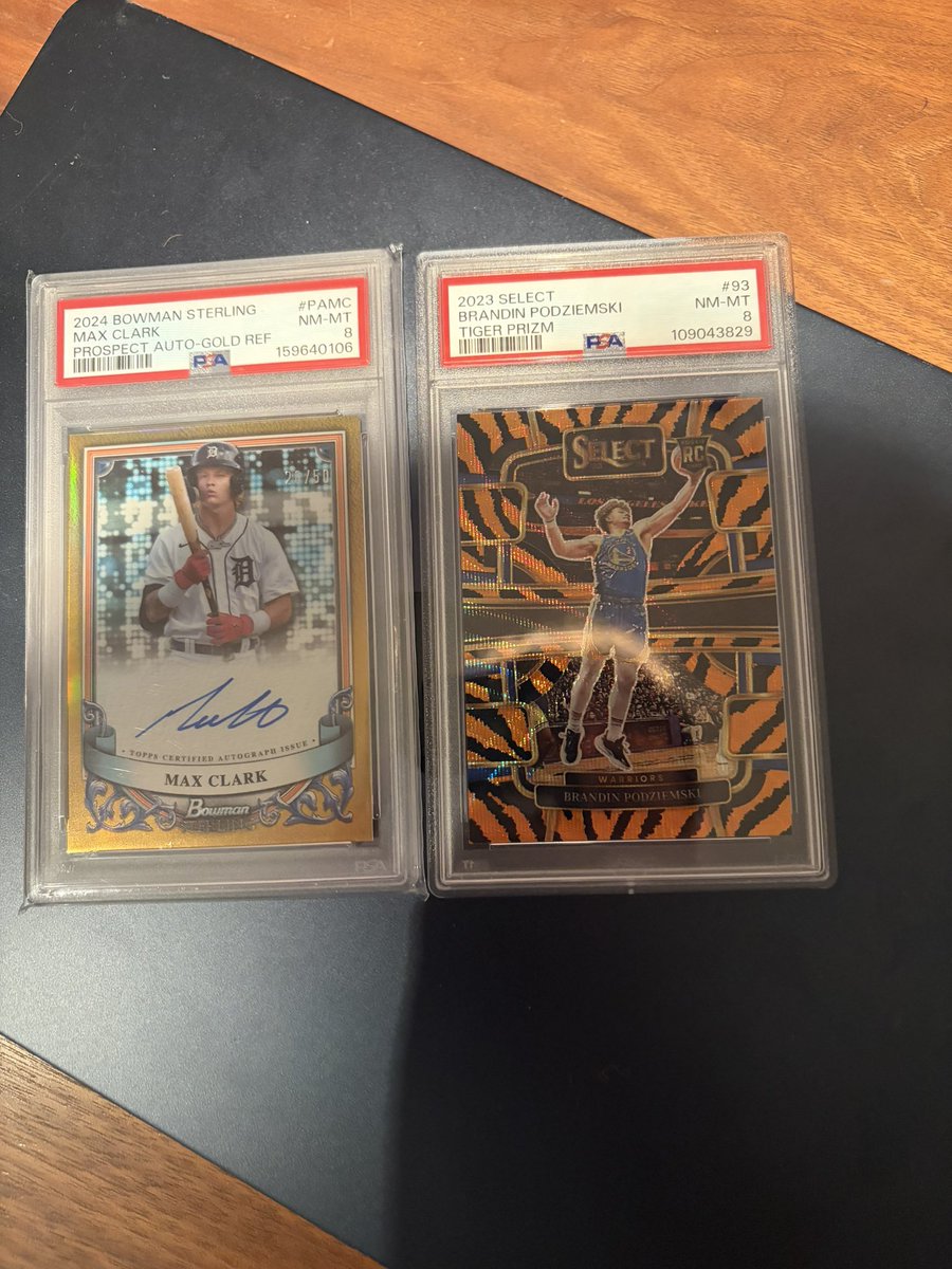 Thenatis2's tweet photo. @CardsMax $200 Clark, $50 pods basing off 10 sales https://t.co/kDPoUNg5J2