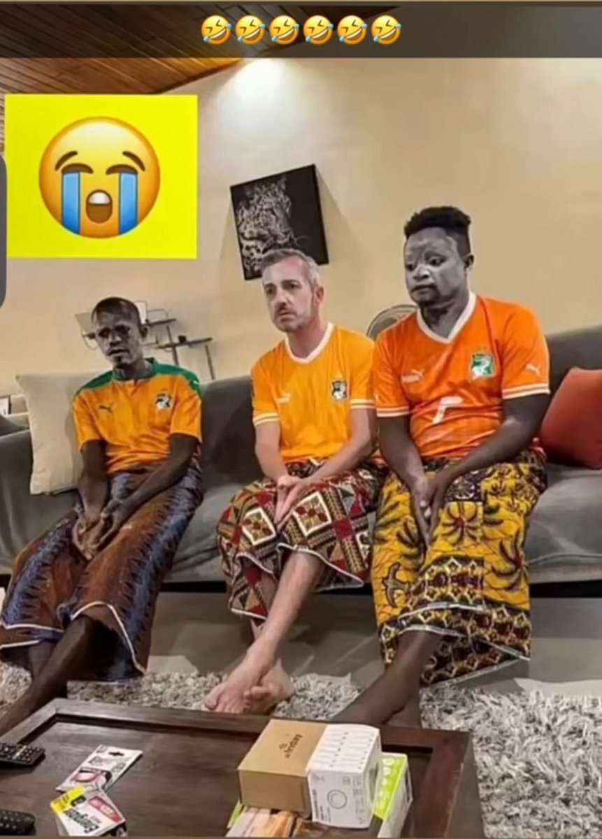 Akha_db7's tweet photo. @lnstantFoot Qu'ils rentrent 🤣🤣🤣🤣 https://t.co/IjoazbzjJg