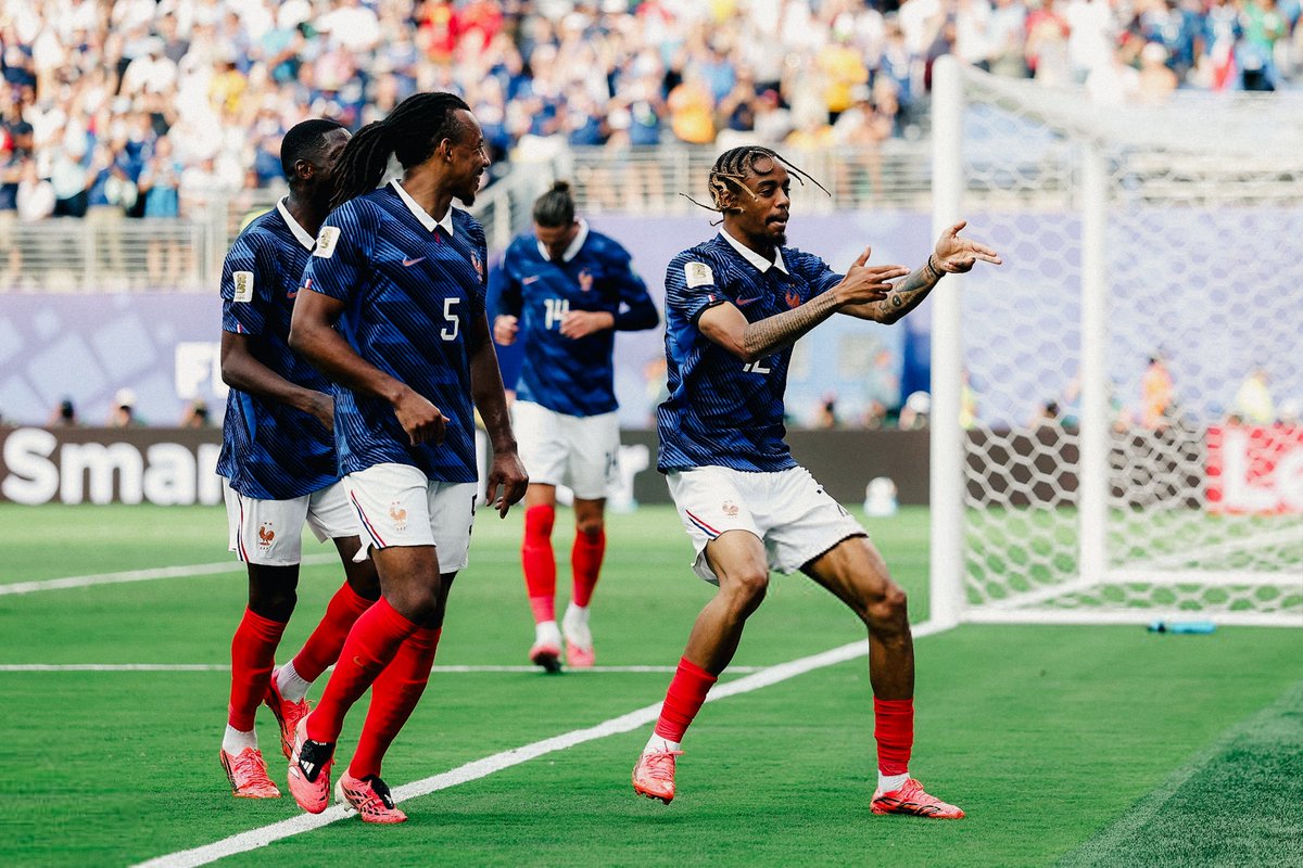 _gjr7's tweet photo. Bradley Barcola
#FIFAWorldCup | #FARSWE https://t.co/7LDezeylJk