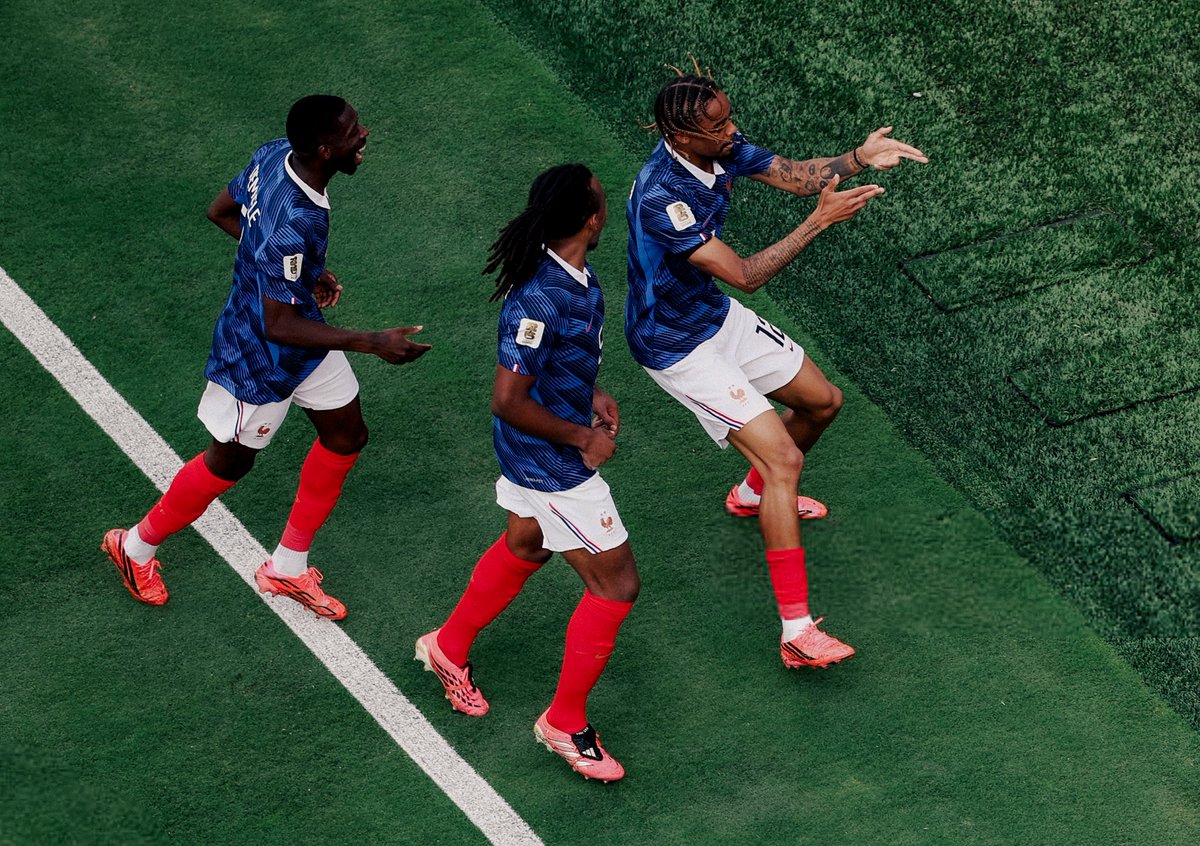 _gjr7's tweet photo. Bradley Barcola
#FIFAWorldCup | #FARSWE https://t.co/kBUX9TNQCJ