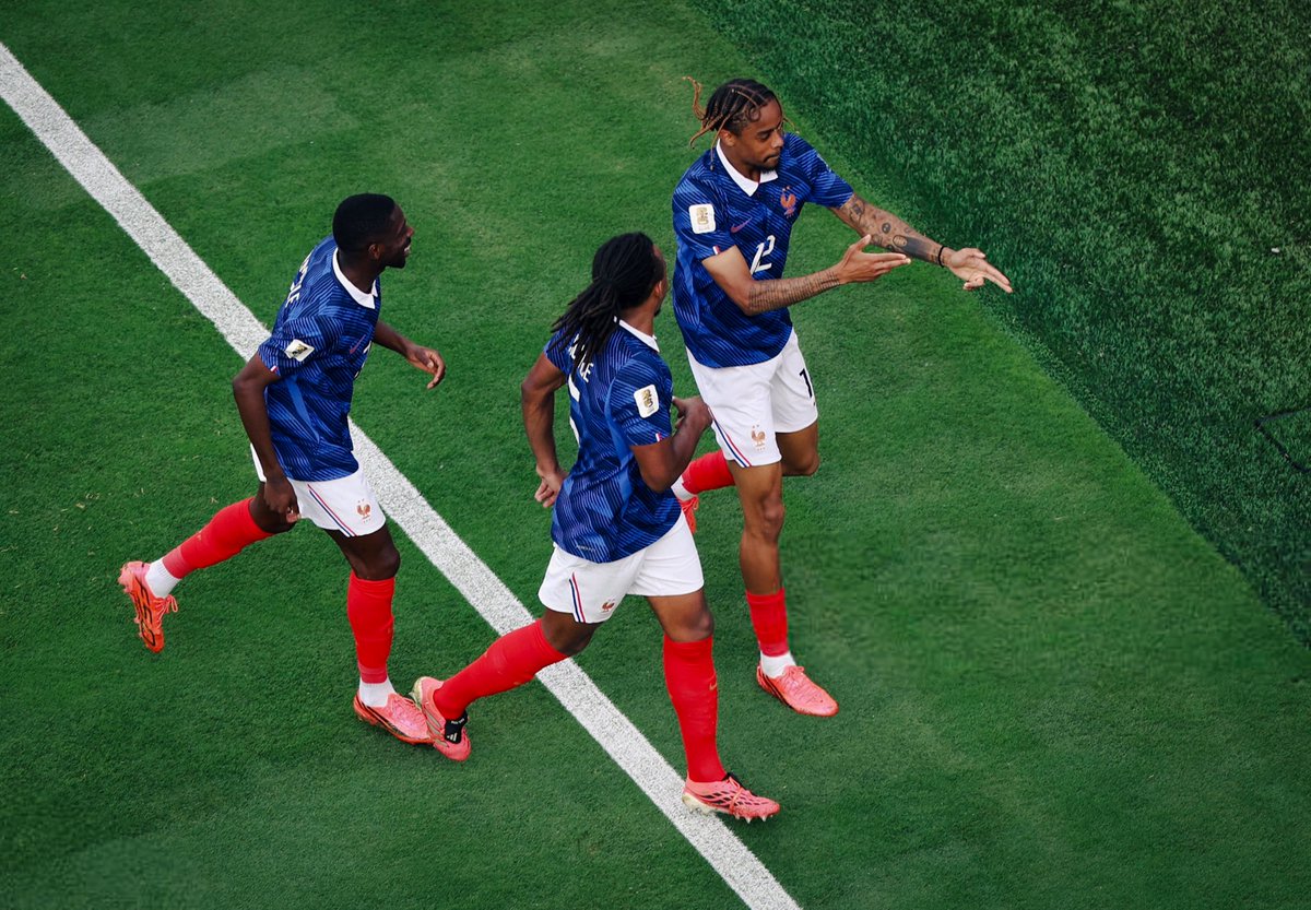 _gjr7's tweet photo. Bradley Barcola
#FIFAWorldCup | #FARSWE https://t.co/kBUX9TNQCJ