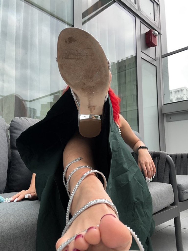Queensagewms's tweet photo. Imagine yourself on your knees caged up, twitching, and leaking as you wait patiently for a lick.

Findom redhead nsfwtwt humanATM teen sph mommy gym joi cbt sissy blackmail https://t.co/swiTVh3UI4