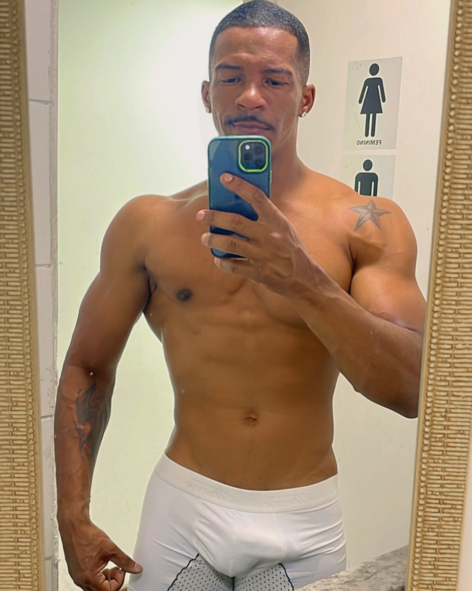 marciinhoreis's tweet photo. 🥵🔥 https://t.co/AMX8dougHX