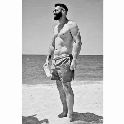 andrewhoward84's tweet photo. #NewProfilePic https://t.co/lSgBJKFbxg