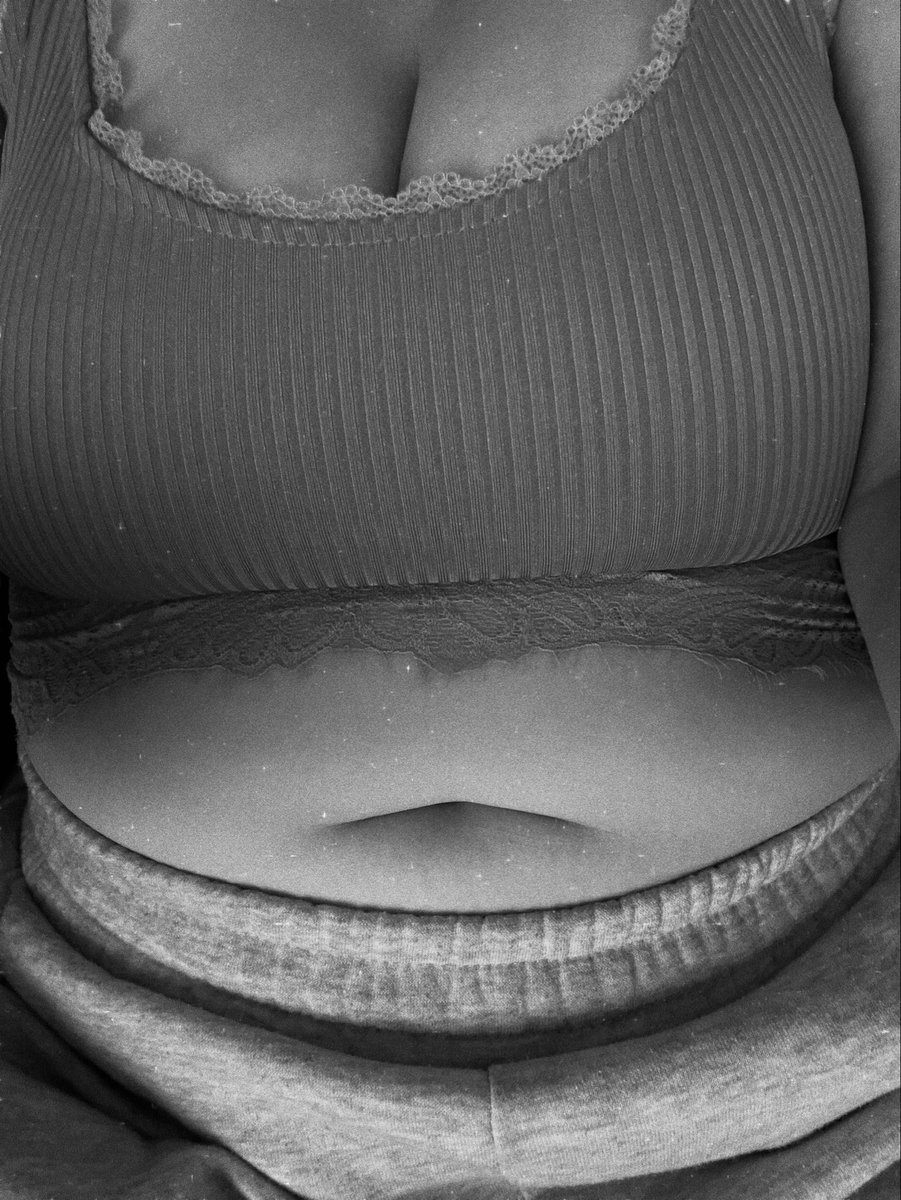 TittyCat27's tweet photo. Subscribe to my OF! 💋💦🫶🏻 I have 9 more 7 day free trials left! 😘🫦 https://t.co/1LqvRn8dno https://t.co/1i8SLanpbR