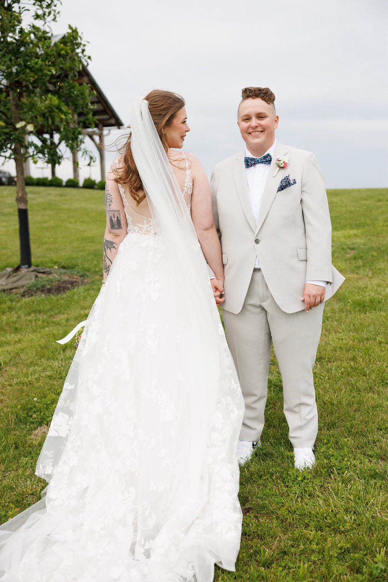swifferwins's tweet photo. had the most beautiful wedding on 5/25/25!! exited our ceremony to HYGTG, first dance to crazier, mother daughter dance to never grow up. some might say it was the best day :’) https://t.co/cMUV4xXsxj