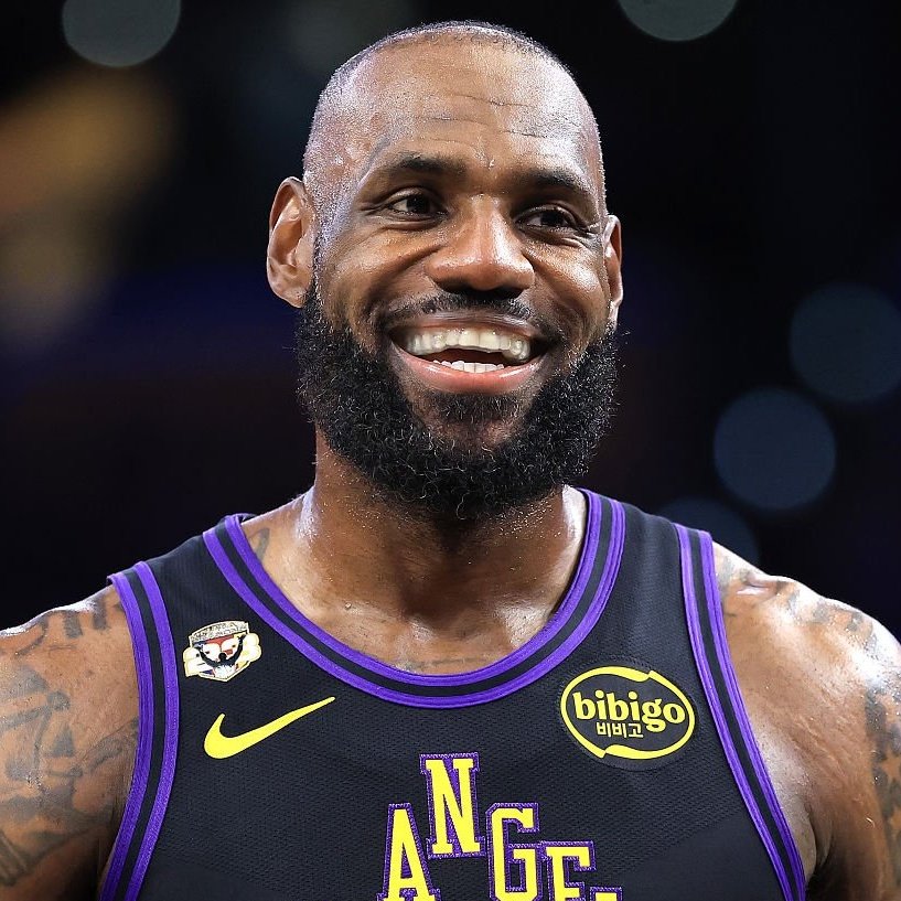 NBAdabad's tweet photo. 🚨 ATENÇÃO:

LeBron James terá CALMA para definir seu próximo time, mas a prioridade é disputar um título.

🗞️ @ChrisBHaynes https://t.co/nd6HuotkAZ