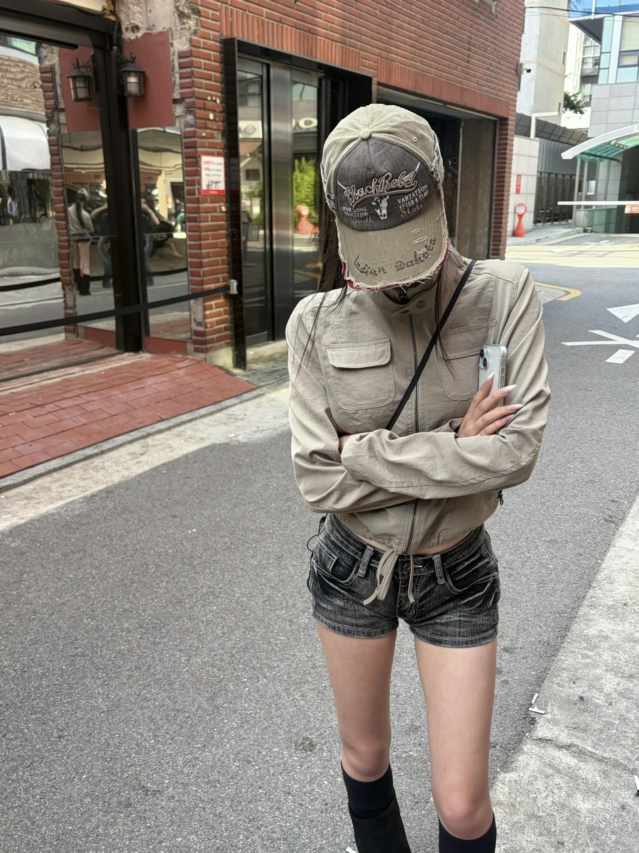 seozzann's tweet photo. 주말엔성수가지말자 https://t.co/LDR4k2vxxB