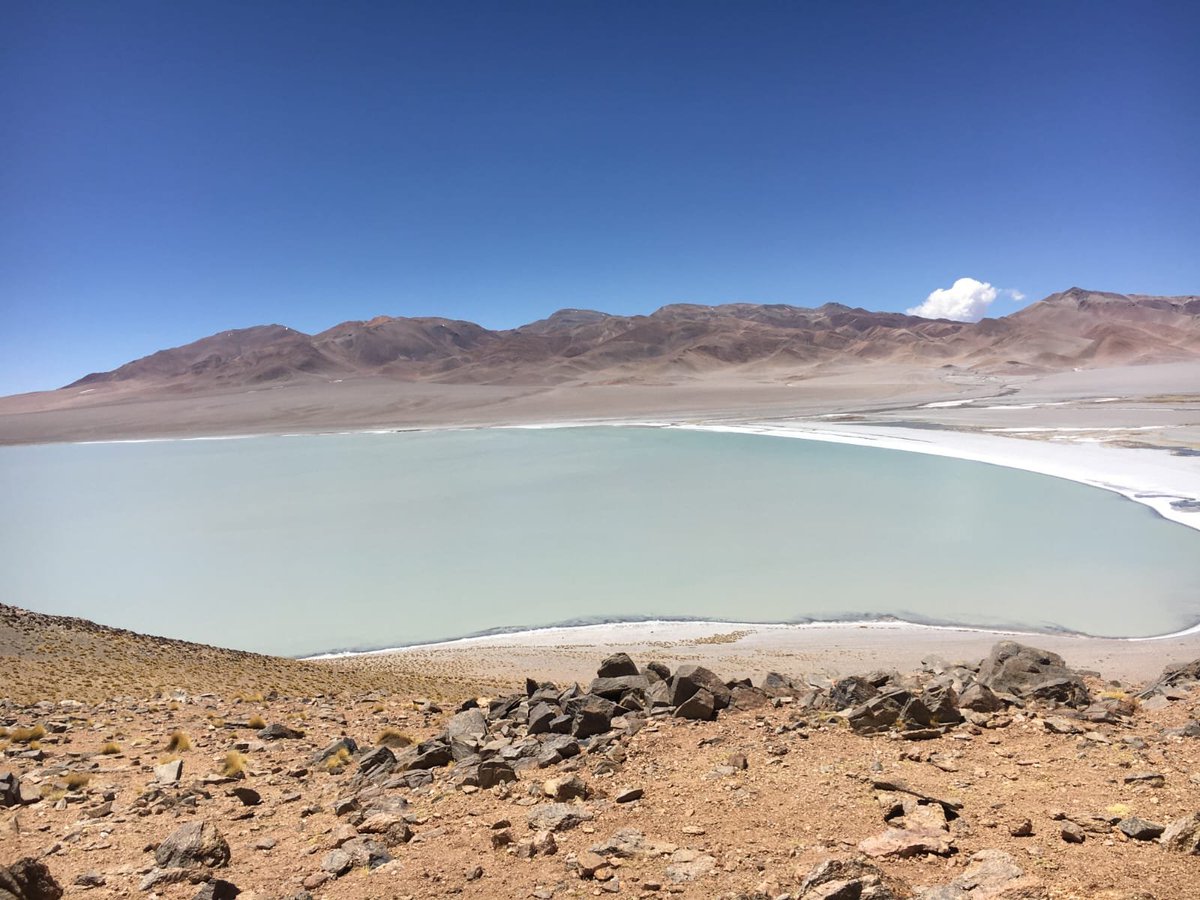 MaitenaSC7's tweet photo. 🌋 En la sección Viajes recorrimos Catamarca, una prov que sorprende con la imponente Ruta de los Seis Miles, volcanes de más de 6.000 mts de altura, el increíble Campo de Piedra Pómez y El Shincal de Quimivil, ruinas incas. Mirá👇 https://t.co/mwTGGotaDo https://t.co/m37KpL5URb