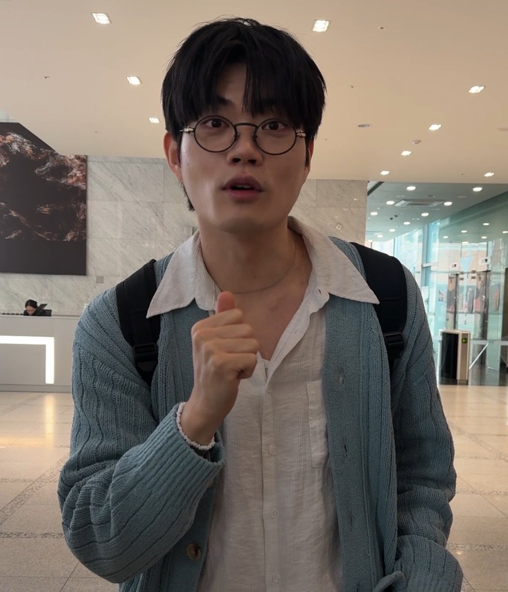 wing_star97's tweet photo. 뭐했다고벌써 7월 남은 반년도 잘 부탁드리삼. https://t.co/if1lIUzA2s
