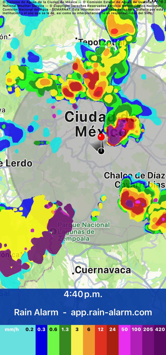 jebori's tweet photo. Viene fuerte la lluvia, se “aguadeo” el partido de México, lluvia https://t.co/KPegyoKpOD