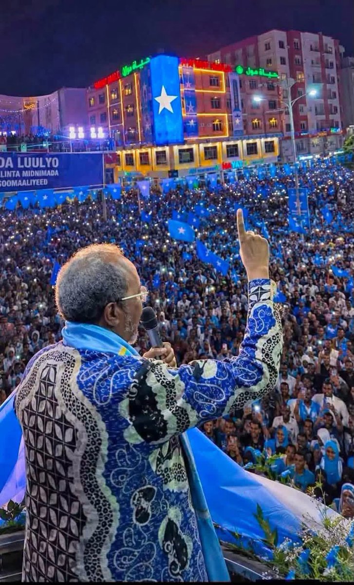 AdenDhayow's tweet photo. I wish the Somali people everywhere in the world a happy 66th anniversary of the independence day. I say this to Somalis, Somalia belongs to Somali. celebrating their independence. It is a memorable day for President Hassan to visit Taleh Junction to participate in this event https://t.co/ZkFrOANPon
