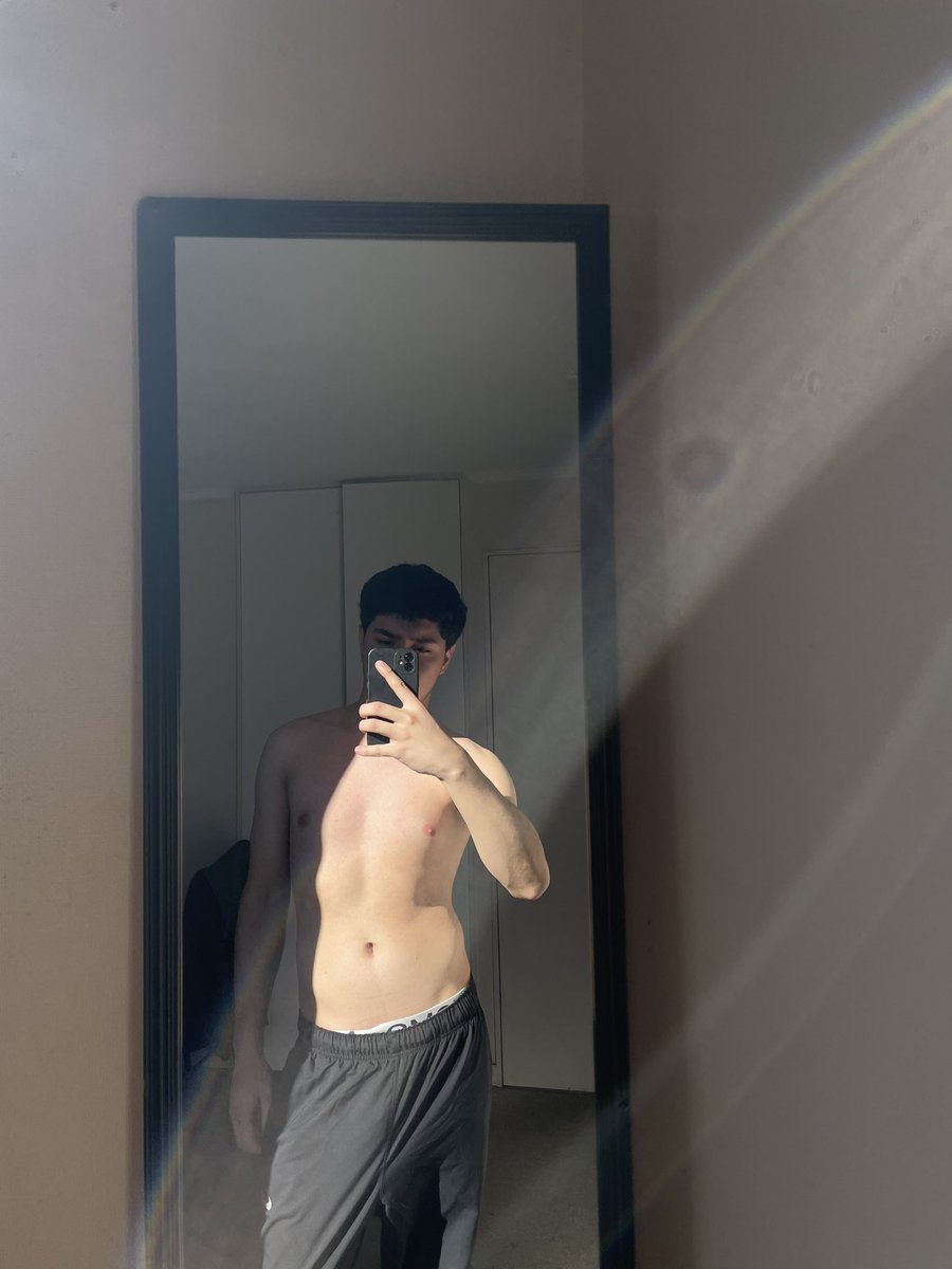 mvvykel's tweet photo. sigan en ig po 🫢

https://t.co/rfgVEv6mik https://t.co/PFRCiqeL5q